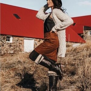 Black Leather Boots with Textured Sole